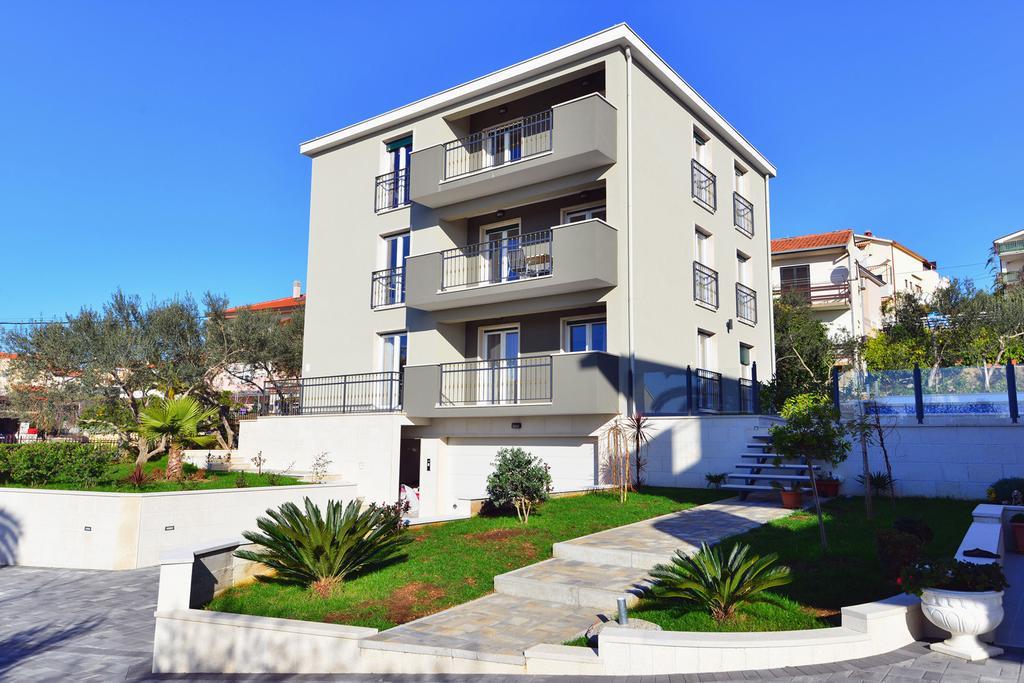 טרוגיר Apartments Villa Coratina מראה חיצוני תמונה