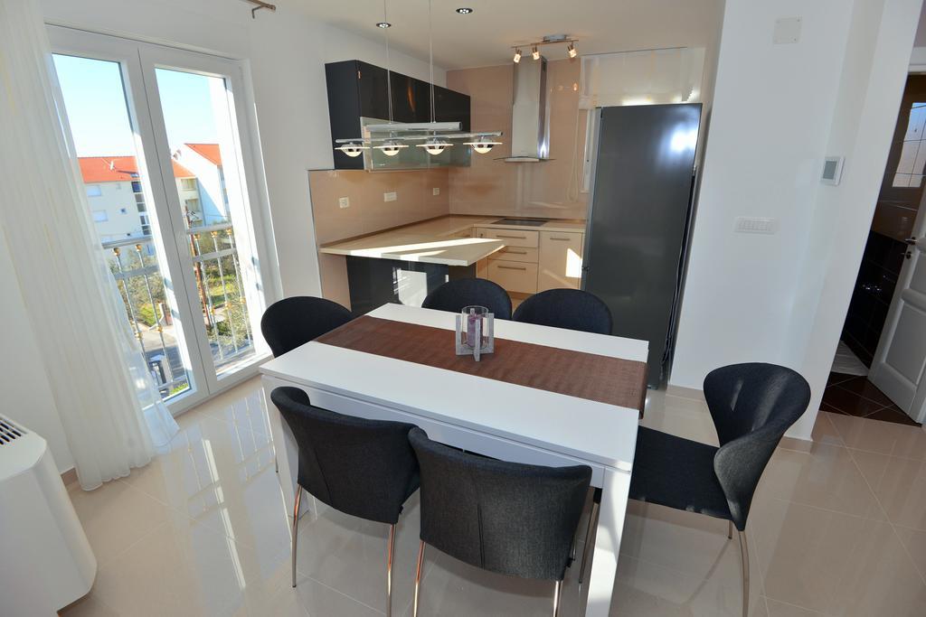 טרוגיר Apartments Villa Coratina מראה חיצוני תמונה